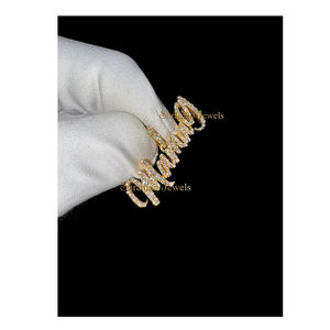 Collar de Plata 925 Chapado en Oro con Nombre Personalizado en Cursiva, con Diamantes Naturales y Dijes Finos, Regalo de Moda - Product Image 1