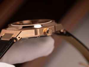Reloj Deportivo Automático para Hombre, Analógico, Alexander Ferros 9292R-01, Correa de Cuero y Acero Inoxidable con Hebilla de Zafiro, Resistente al Agua 5BAR - Product Image 5