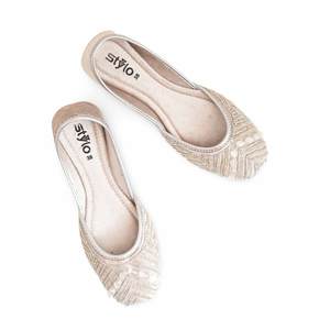 Blanco Fantasía Khusa EC8521 Elegant Flats Collection - Product Image 1