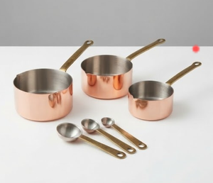 Ensemble de tasses et cuillères à mesurer en laiton de qualité supérieure avec poignées en laiton – Essentiels de cuisine durables - Product Image 4