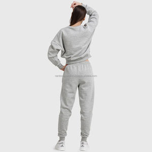Nardon Apparel Survêtement de sport décontracté pour femme Logo personnalisé Pakistan Nouvel ensemble pull et pantalon à fermeture éclair Ensemble 2 pièces - Product Image 1