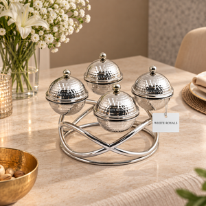 Juego de Servir Condimentos de Acero Inoxidable Plateado Martillado, 4 Cuencos con Tapa, Soporte Metálico Entrelazado, Porta Frutos Secos, Juego de Vajilla - Product Image 3