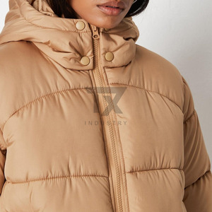Chaquetas Acolchadas Ligeras para Mujer Hechas en Pakistán, Ropa Casual de Punto - Product Image 6