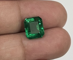 Emerald 4.30 Cts รูปทรงแปดเหลี่ยมจากแหล่งกำเนิดของแซมเบียที่มีความชัดเจน Lusture และสีโดย Sadiya International - Product Image 3