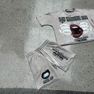 Conjunto de Camiseta y Pantalones Cortos de Moda Urbana, Diseño Personalizado, Impresión Digital, Ecológico, Lavado Ácido, Fabricación Personalizada al por Mayor, Alta Calidad - Product Image 3