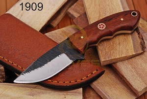 Couteau de chasse artisanal en acier au carbone, manche en bois de rose, lame pleine longueur, pour camping et survie en extérieur, avec étui - Product Image 5