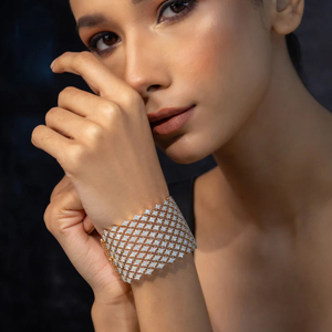 Brazalete de Aleación Chapado en Oro Rosa para Mujer, con Cristales Geométricos y Diamantes de Imitación, Joyería de Moda para Fiesta - Product Image 2
