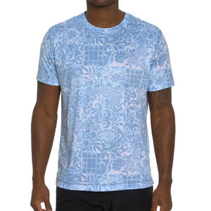 Camiseta de Secado Rápido con Sublimación, Diseño Floral Azul Claro, Transpirable, con Estampado de Patchwork, para Fitness y Gimnasio - Product Image 1