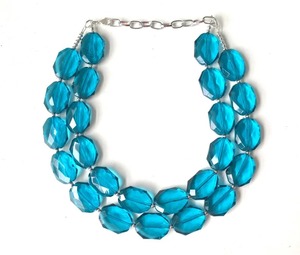 Collier en résine fait main de haute qualité pour amoureux, style classique, cadeau idéal pour mariage et fête, vente directe en gros de bijoux et artisanat - Product Image 2