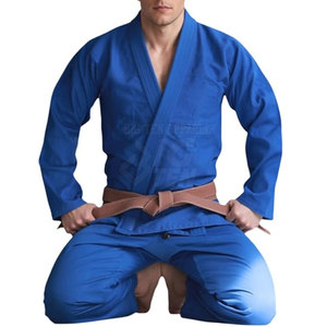 Uniforme de Karate Clásico Más Vendido para Hombre con Tacto Suave y Costuras Resistentes para Artes Marciales - Product Image 5