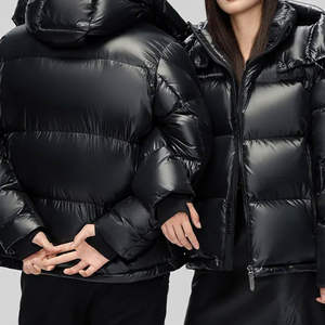 Veste matelassée pour homme de haute qualité personnalisée, veste matelassée en polyester et nylon avec position du logo sur le devant - Product Image 6