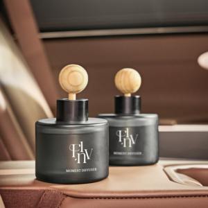 Diffuseur de parfum pour voiture Fonewlev, lot de 2, senteur Jardin en fleurs, longue durée, articles parfumés pour l'ambiance automobile - Product Image 4