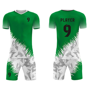 Maillots de football personnalisés par sublimation, service OEM, dernière conception, impression par transfert thermique, vente chaude - Product Image 6