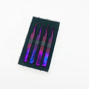 Pinzas Profesionales para Cejas Kaamir KI-LT-2676 de Acero Inoxidable Antimagnéticas de 10 mm con Punta Suave, Empaque y Logotipo Personalizables - Product Image 1