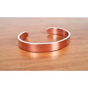 Brazalete de cobre y plata con patrón geométrico, joyería metálica - Product Image 3