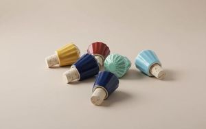 Elegante Tapón de Corcho Cerámico para Botellas, Sellador de Vino Decorativo Hecho a Mano y Reutilizable para Restaurantes, Hoteles, Bares, Cocinas y Eventos Especiales - Product Image 4