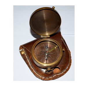 Traditional Marine Brass <b>Compass</b> in Vintage Finish Handcrafted Navigation Device with Protective Leather Storage Case - Product Image 4