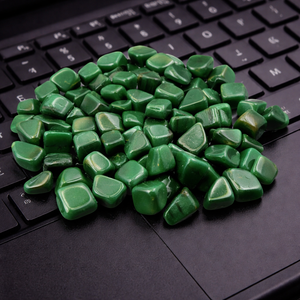 Pierres lisses et roulées en jade néphrite naturel, cristal de guérison en jade vert pour la méditation Reiki, marque Chakralume Rajasthan - Product Image 5