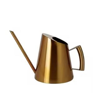 Arrosoir en métal grande capacité, pot à eau de jardin en acier inoxydable - Product Image 3