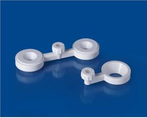 Support pour entonnoirs en verre : maintient les entonnoirs en toute sécurité, avec système de fixation réglable et construction en verre durable. - Product Image 1