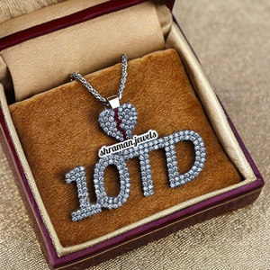 Moda de moda 925 plata esterlina helado personalizado esmalte encantos corazón roto y nombre Número Hip Hop laboratorio cultivado diamante colgante regalos - Product Image 2