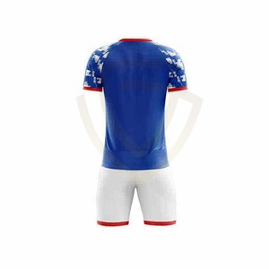 Nouveaux uniformes de football respirants à sublimation, dernière arrivée, fabrication directe d'usine, design OEM, vêtements d'équipe, uniformes de football - Product Image 3