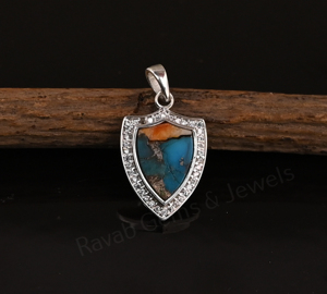 Pendentif en argent 925 plaqué rhodium avec accents de diamants, forme bouclier 10x14mm, turquoise cuivrée, motif huître barbelée, bijoux fins, best-seller - Product Image 1