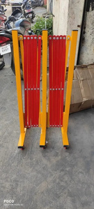 BARRERA METÁLICA EXPANDIBLE - Product Image 1