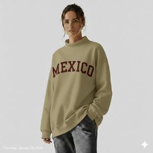 Sudadera de cuello alto oversize de manga larga para mujer, estilo casual de invierno, top holgado, suave y cómodo, tejido de punto, estilo urbano, para uso diario. - Product Image 4
