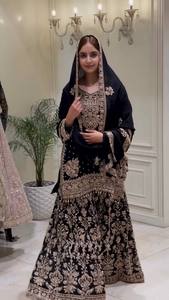 Ensemble de costume palazzo pour femmes en fausse dentelle de georgette lourde brodée de sequins |   Tenue de fête et de mariage indienne de créateur en 2 pièces - Product Image 2