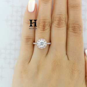 Anillo de Eternidad de Lujo con Diamantes Cultivados en Laboratorio de Múltiples Formas, Oro Blanco de 14K, Anillo de Boda con Racimo Mixto de Marquesa, Redondos y Baguette - Product Image 5