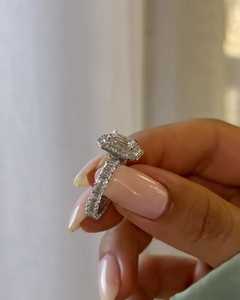 แหวนเพชรทรงเอเมอรัลด์ 1.50 กะรัต ผลิตตามสั่ง (OEM) ทองคำแท้ 10K 14K 18K พร้อมวงแหวนนิรันดร์ ชุดเจ้าสาว ขายส่งจากผู้ผลิต - Product Image 6