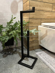 Elegante Soporte de Inodoro de Hierro para Baños Domésticos que Mejora la Organización y el Aspecto Visual - Product Image 2