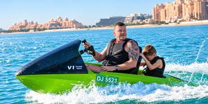 Jet-boat électrique EWAVE avec batteries amovibles, capacité 2 personnes, puissance 24 kW, coque rigide pour les sports nautiques de loisirs et commerciaux - Product Image 4