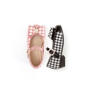 Zapatos de Vestir de Cuero Premium Estilo Coreano OZKIZ D09, Moda para Niñas de 2 a 6 Años, Primavera/Otoño, Venta al Por Mayor - Product Image 1