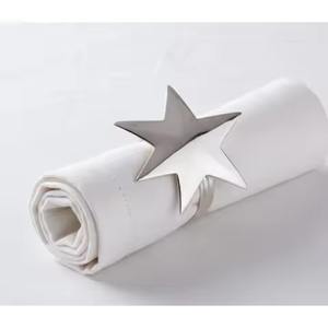 Anneaux de serviette en métal de haute qualité pour la décoration de mariage, pour les tables de réception et la mise en scène des banquets - Product Image 2