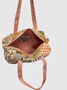 <b>Patchwork</b> Floral Patterned Duffel <b>Bag</b> with Zipper Closure Textile Travel Weekender Tote - Product Image 4