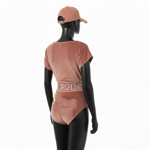 Traje de Baño de Una Pieza Premium para Mujer, Mezcla de Algodón Suave y Elástico, Color Marrón, Panel Deportivo con Aplique de Logotipo Personalizado - Product Image 5