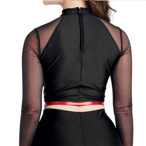 Uniforme de Porristas con Detalles en Rojo y Negro para Mujer Adulta, Conjunto de Top Corto y Falda, Spandex, Poliéster, Detalles de Pedrería - Product Image 4