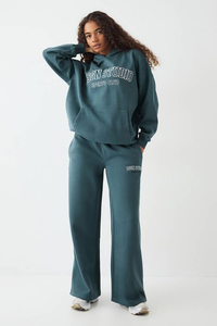 Sweat à capuche respirant en molleton de coton français de haute qualité pour femme avec logo personnalisé sur le devant - Product Image 4