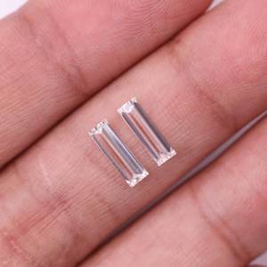 Paire de diamants CVD cultivés en laboratoire, taille baguette 0,51 carat, polis à la main, provenant d'Inde, pour la fabrication de bijoux (bagues, boucles d'oreilles, pendentifs) - Product Image 1