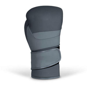Gants de boxe en cuir PU de qualité supérieure, mousse haute densité absorbant les chocs, fermeture réglable à boucle et crochets pour le poignet - Product Image 3