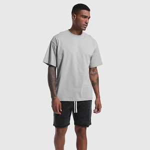เสื้อยืดโอเวอร์ไซส์สีเทาอ่อนสำหรับผู้ชาย ผ้าฝ้ายถัก 100% คอกลม สไตล์ลำลอง สตรีทแวร์ ทรงปกติ รับผลิตแบบสั่งทำพิเศษ - Product Image 3