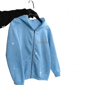Sudadera con Capucha Personalizada para Hombre con Pedrería, Fabricante de Ropa Urbana al por Mayor, Proveedor de Marca Privada - Product Image 2