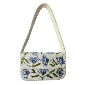 Bolso de Hombro Azul con Cuentas Florales, Bolso de Mano con Flores de Cuentas Hechas a Mano, Bolso de Mano con Diseño Floral en Color Marfil - Product Image 1