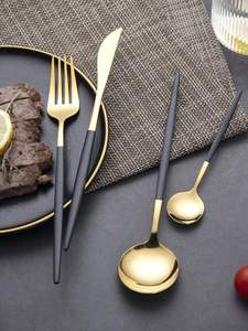 Colección de Cubertería Dorada Royal Signature, Soluciones Premium para Banquetes, Venta al por Mayor y Exportación - Product Image 3