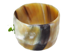 Bracelets en corne de buffle de luxe faits à la main pour femmes avec personnalisation - Bijoux uniques pour un usage quotidien et pour les occasions spéciales - Product Image 4