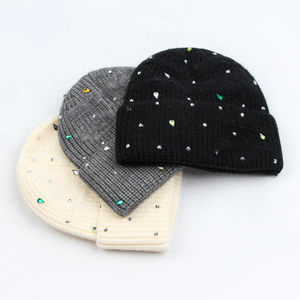 หมวกบีนนี่ขายดีที่สุดสำหรับทุกเพศ ผลิตตามสั่ง ดีไซน์ล่าสุด ราคาถูก โลโก้สั่งทำได้ อะคริลิคคุณภาพสูง บุซาติน - Product Image 5