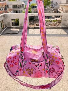 Sac de voyage en coton imprimé fleurs roses, grande capacité, sac de week-end pour femmes, sac de sport matelassé, sac de voyage pour la nuit, vente en gros - Product Image 5