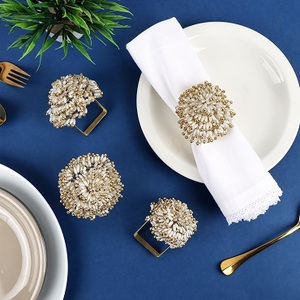 Anillos Decorativos para Servilletas, Hebillas para Servilletas para Decoración de Mesa, Bodas, Navidad, Fáciles de Limpiar, Duraderos y Versátiles de Madera - Product Image 1